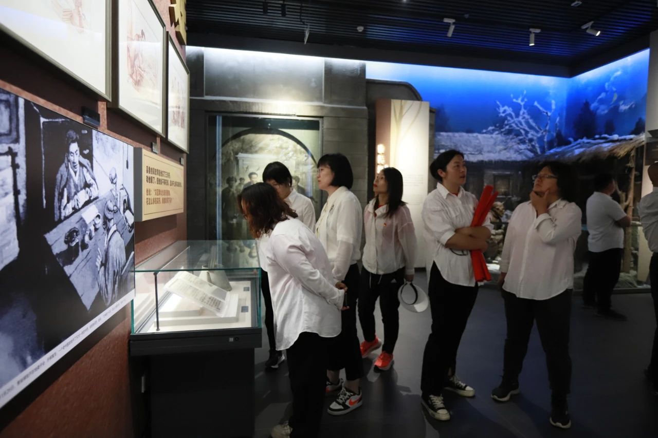 砥礪初心使命，汲取奮進(jìn)力量丨花花牛乳業(yè)集團(tuán)黨委組織開(kāi)展學(xué)習(xí)“焦裕祿精神”主題黨日活動(dòng)