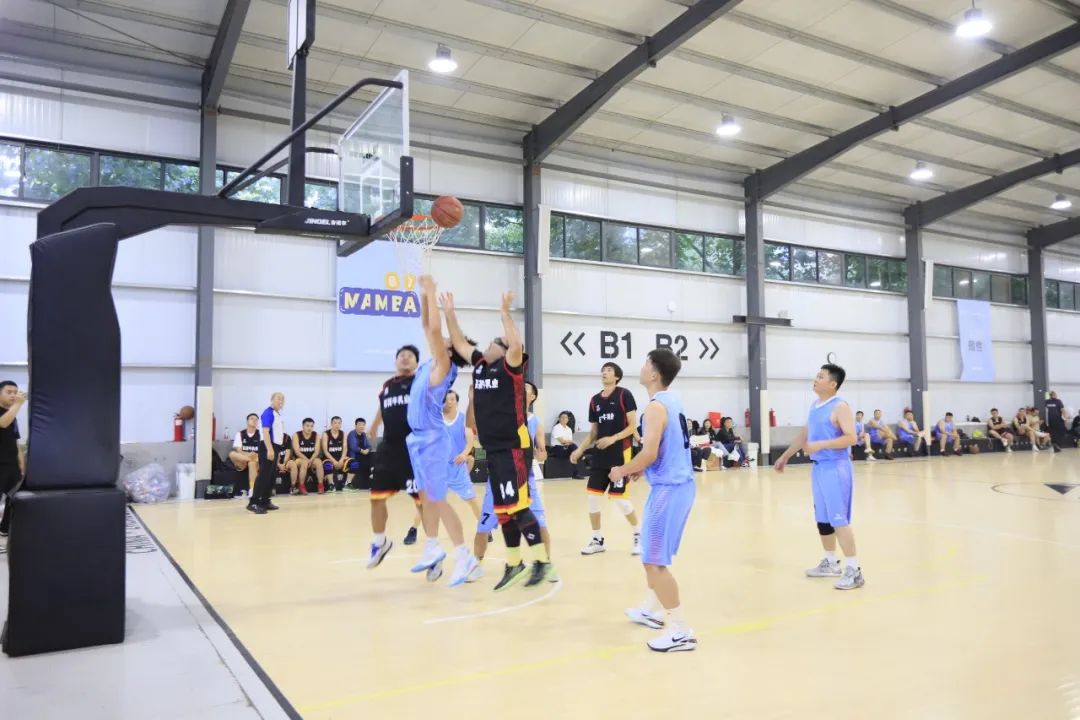 花花牛丨奪冠，奪冠，奪冠?。?！用冠軍為中國(guó)健兒喝彩?。?！