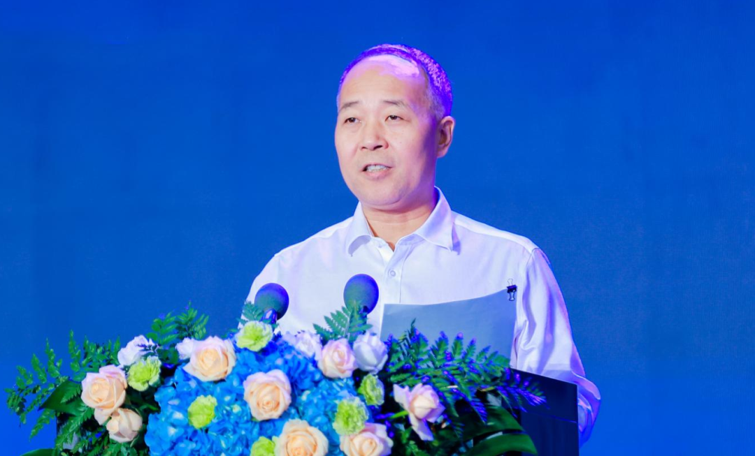 啟航新征程 點亮新賽道丨花花牛乳業(yè)集團參加第十四屆中國奶業(yè)大會暨D20峰會，榮獲“中國乳制品生產(chǎn)企業(yè)現(xiàn)代化等級5A級”評定殊榮