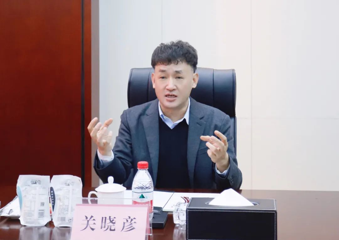 新年開(kāi)新局 合作促發(fā)展丨佳木斯市委常委、副市長(zhǎng)閆志剛一行蒞臨花花牛乳業(yè)集團(tuán)及佳田企業(yè)考察座談