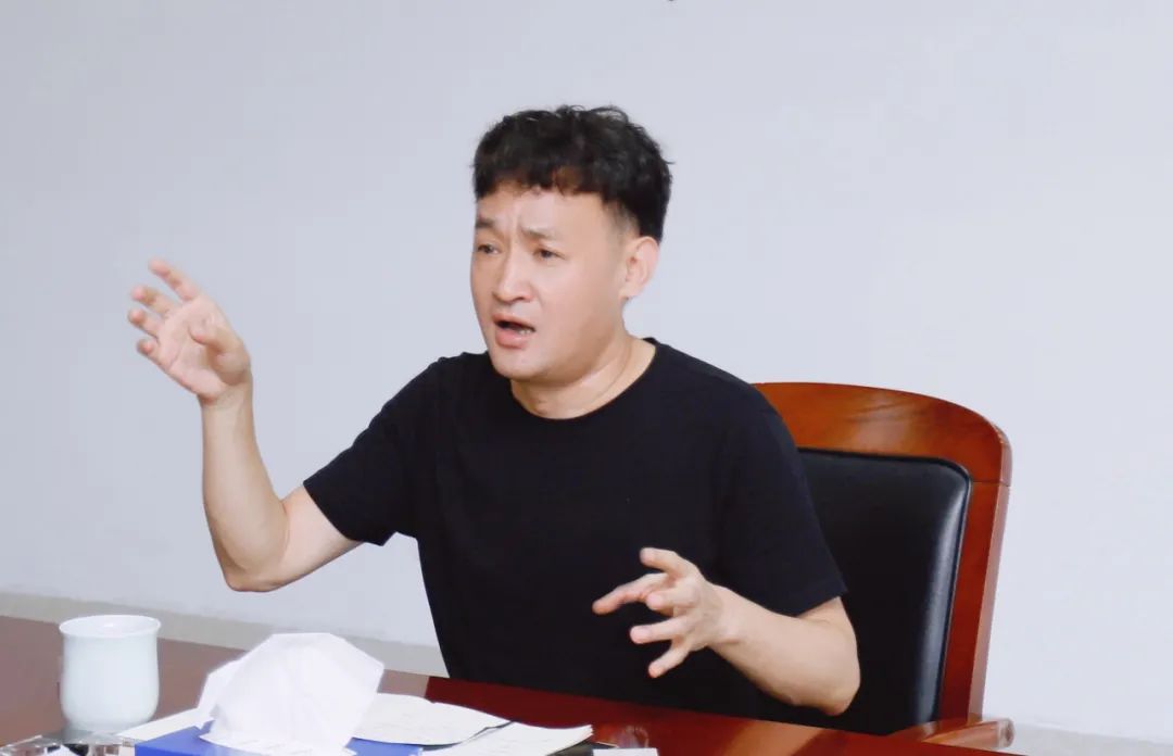 繼往開來 · 再創(chuàng)輝煌 | 花花牛乳業(yè)集團(tuán)召開9月營銷、養(yǎng)殖及飼料月度經(jīng)營工作會(huì)議