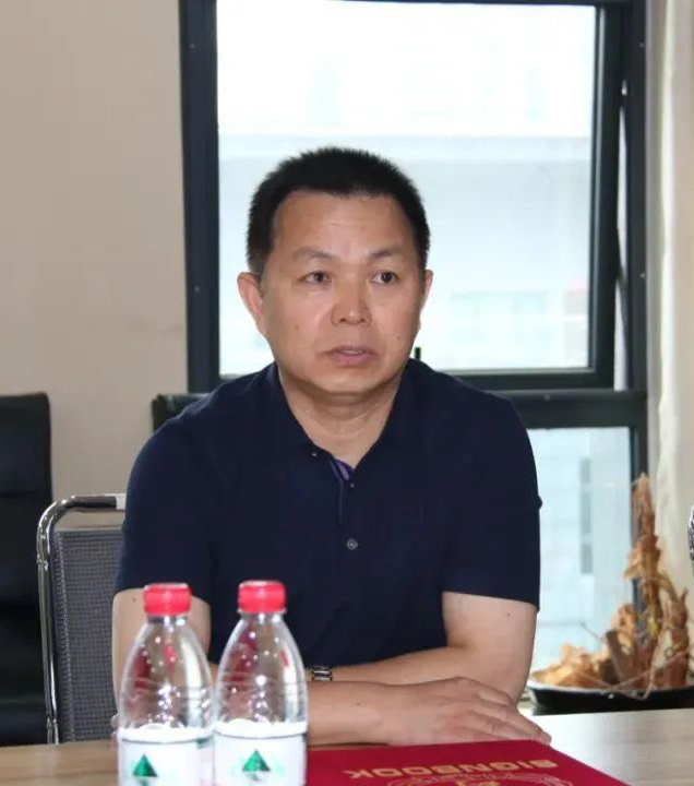 愛心奶情系學(xué)子，公益情溫暖人心—河南花花牛乳業(yè)集團(tuán)助力基金會(huì)“圓夢計(jì)劃?一杯奶”公益項(xiàng)目，愛心捐贈(zèng)善款50萬元！