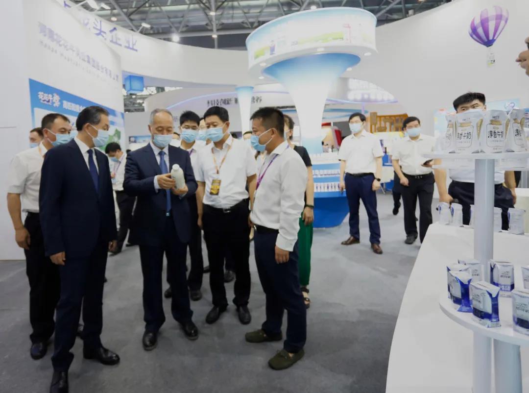 第十二屆中國(guó)奶業(yè)大會(huì)、中國(guó)奶業(yè)展覽會(huì)暨2021中國(guó)奶業(yè)20強(qiáng)（D20）峰會(huì)在合肥盛大召開(kāi)