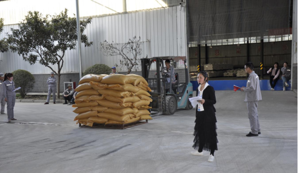 河南花花牛乳業(yè)集團股份有限公司飼料事業(yè)部員工技能大賽圓滿結(jié)束