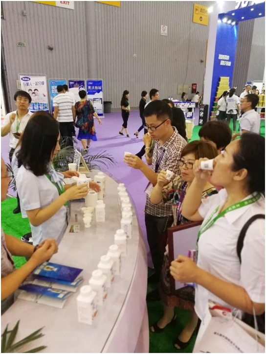 殊榮是奮斗的動力  花花牛榮獲三項(xiàng)大獎(jiǎng)!!!