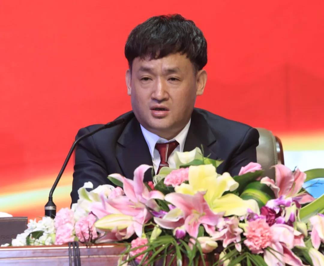 新起點(diǎn)·新征程·不忘初心·砥礪前行| 2018花花牛乳業(yè)集團(tuán)客戶(hù)大會(huì)勝利召開(kāi)