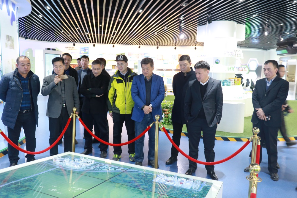 涉農(nóng)企業(yè)強(qiáng)強(qiáng)聯(lián)合，“抱團(tuán)取暖”共迎企業(yè)發(fā)展的春天