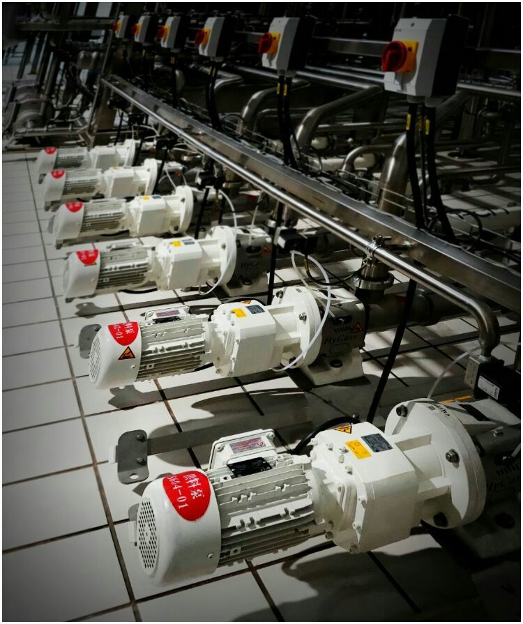 走進(jìn)工廠 走進(jìn)工廠