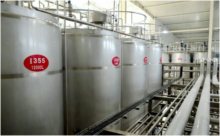 走進(jìn)工廠 走進(jìn)工廠