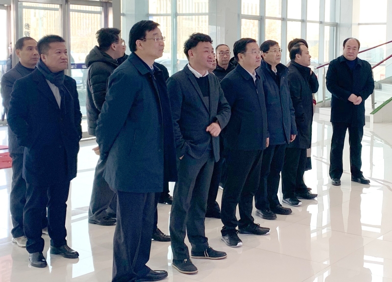 鄭州市委副書(shū)記、市長(zhǎng)王新偉蒞臨花花牛乳業(yè)集團(tuán)調(diào)研