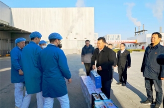 春節(jié)送溫暖，慰問(wèn)暖人心丨集團(tuán)黨委書(shū)記、董事長(zhǎng)慰問(wèn)春節(jié)期間堅(jiān)守崗位的一線職工